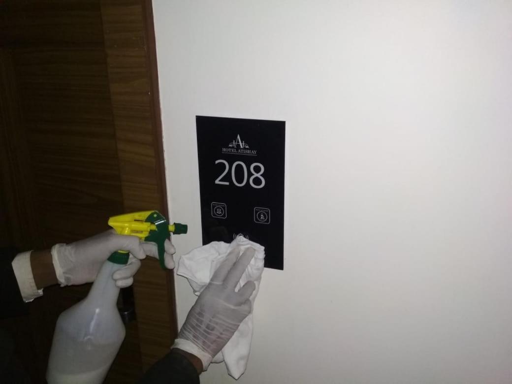 Hotel Atishay Bhopal Bagian luar foto